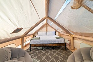 5 bedrooms, free WiFi