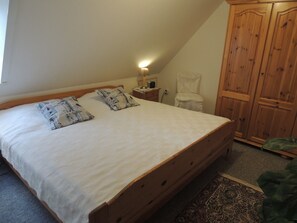 2 Schlafzimmer, Bügeleisen/Bügelbrett, WLAN, Bettwäsche