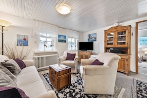 TV, DVD player, stereo