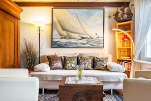 Interior - Apartment 'Scharhörn' with Shared Terrace, Shared Garden and Wi-Fi (Cuxhaven)