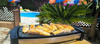 Sophia Bay Home - a treasure box in Peyia