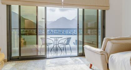 Villa with Jacuzzi and Beach Access, Near Diving, Paddle Boating and Camping Spots by Deluxe Holiday Homes