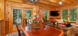 Smart TV - Wekepeke Point Estate on Lake Winnipesaukee (Meredith)