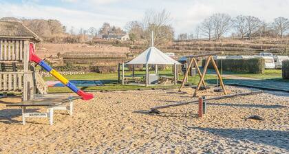 5 Person Holiday Park Home in Ronde