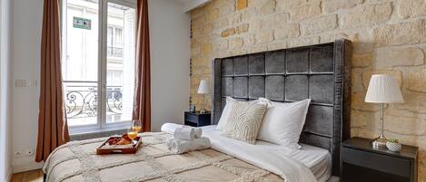 City Apartment, 2 Bedrooms, Non Smoking