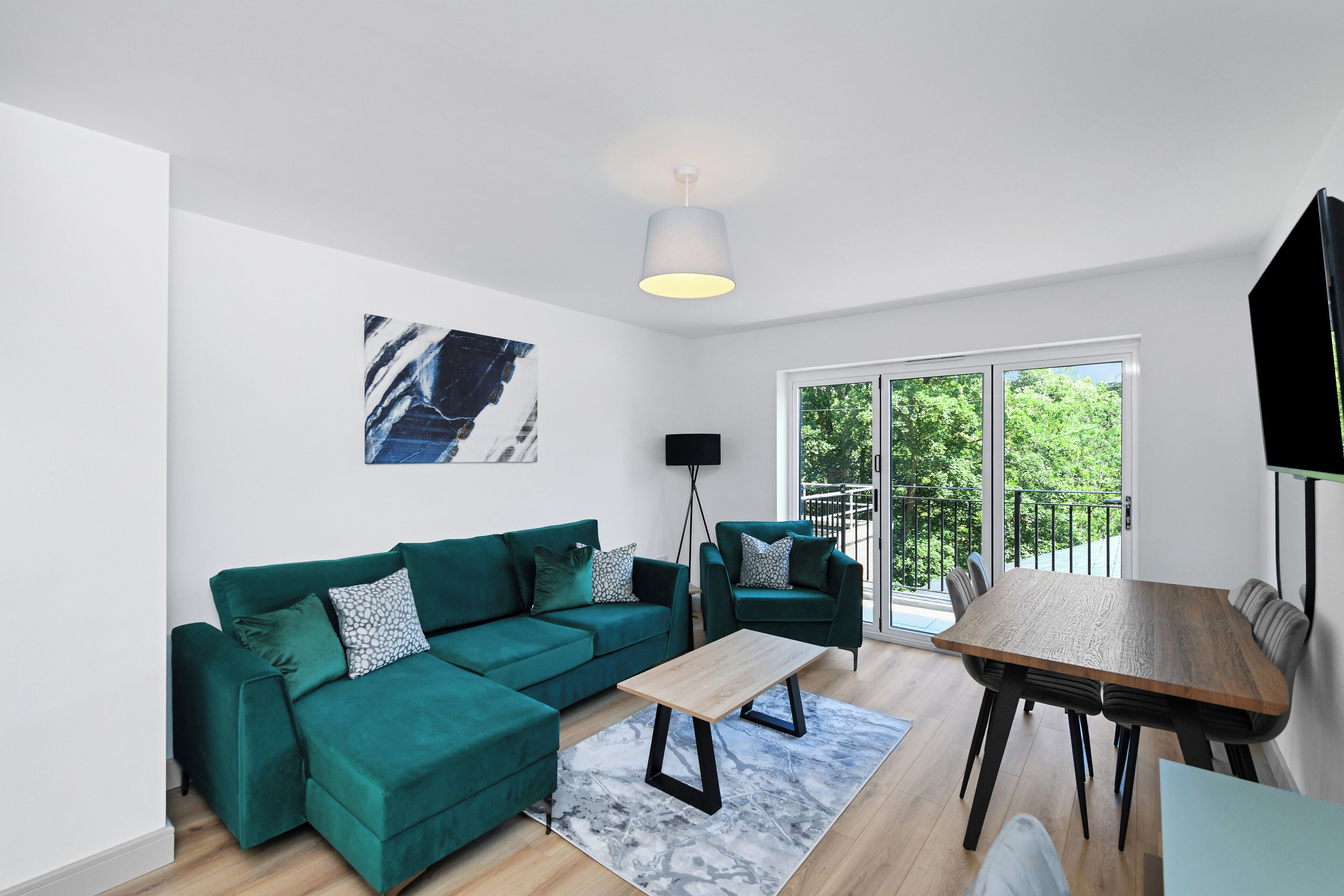 Apartment, 1 Bedroom | Living area | 43-inch Smart TV with digital channels