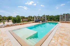 A heated pool - Villa Frarogi by Rentbeat (Ostuni)