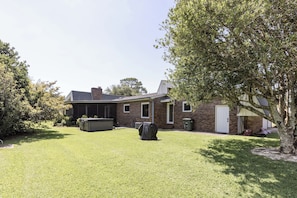Exterior - Turtle Time Retreat-Close To OWA, Tanger, Hospital! Game Room, Hot Tub! (Foley)