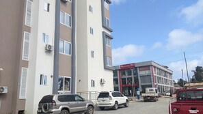 Apartment, 3 Bedrooms, Balcony, City View | Exterior