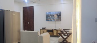 Spacious 3-bedroom Apartment With Modern Amenities in Zanzibar