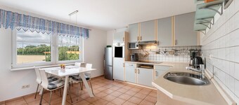 Apartment 'Am Rande Neumünsters' with Balcony