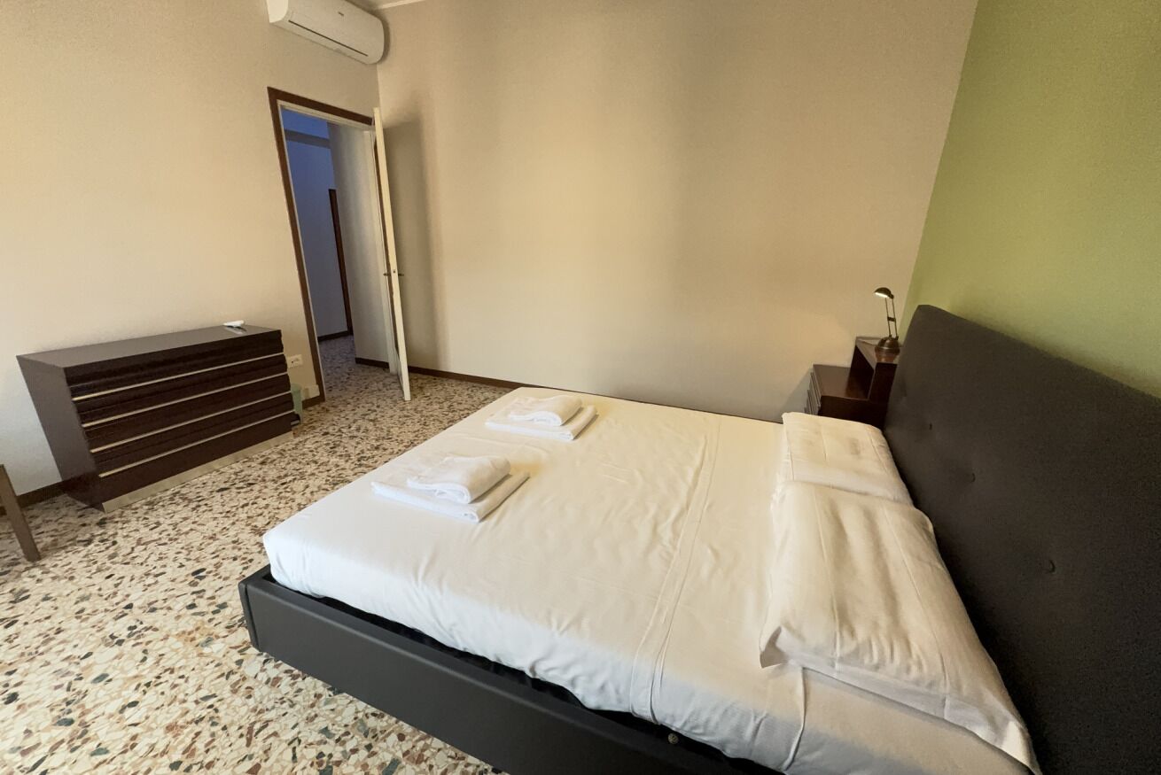 2 bedrooms, iron/ironing board