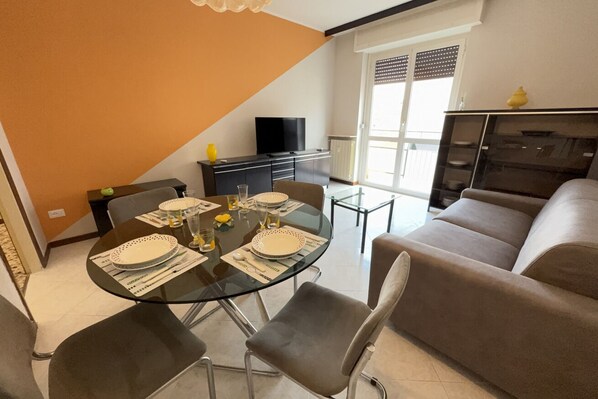 Living area - 10 minutes from the Center, Comfort and Culture (Bergamo)