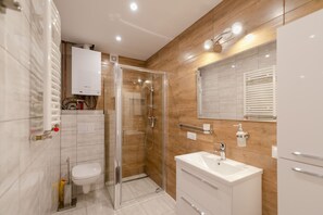 Regadera y shampoo 