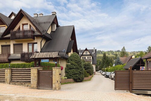 Family Apartment with Terrace | 2 km to Krupowki and Parking