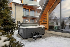 Outdoor spabad