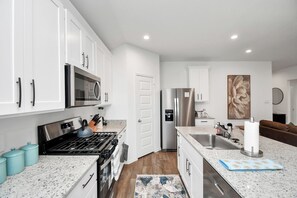 Microwave, oven, stovetop, dishwasher