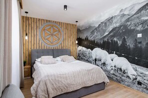 1 slaapkamer, een strijkplank/strijkijzer, wifi, beddengoed