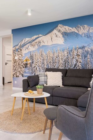Interior - Mountain Apartment in Zakopane | Balcony and Parking (Zakopane)