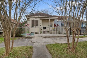 Maison, 2 chambres | Extérieur