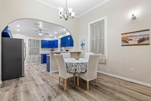 Casa, 2 habitaciones | Restauración