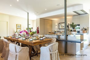 Villa, Garden View | Private kitchen | Fridge, microwave, oven, stovetop
