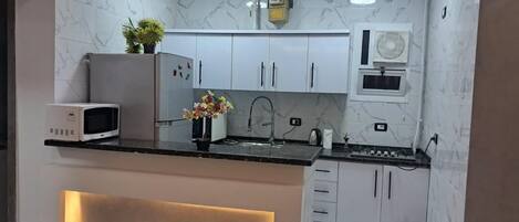 Microwave, oven, stovetop, dishwasher