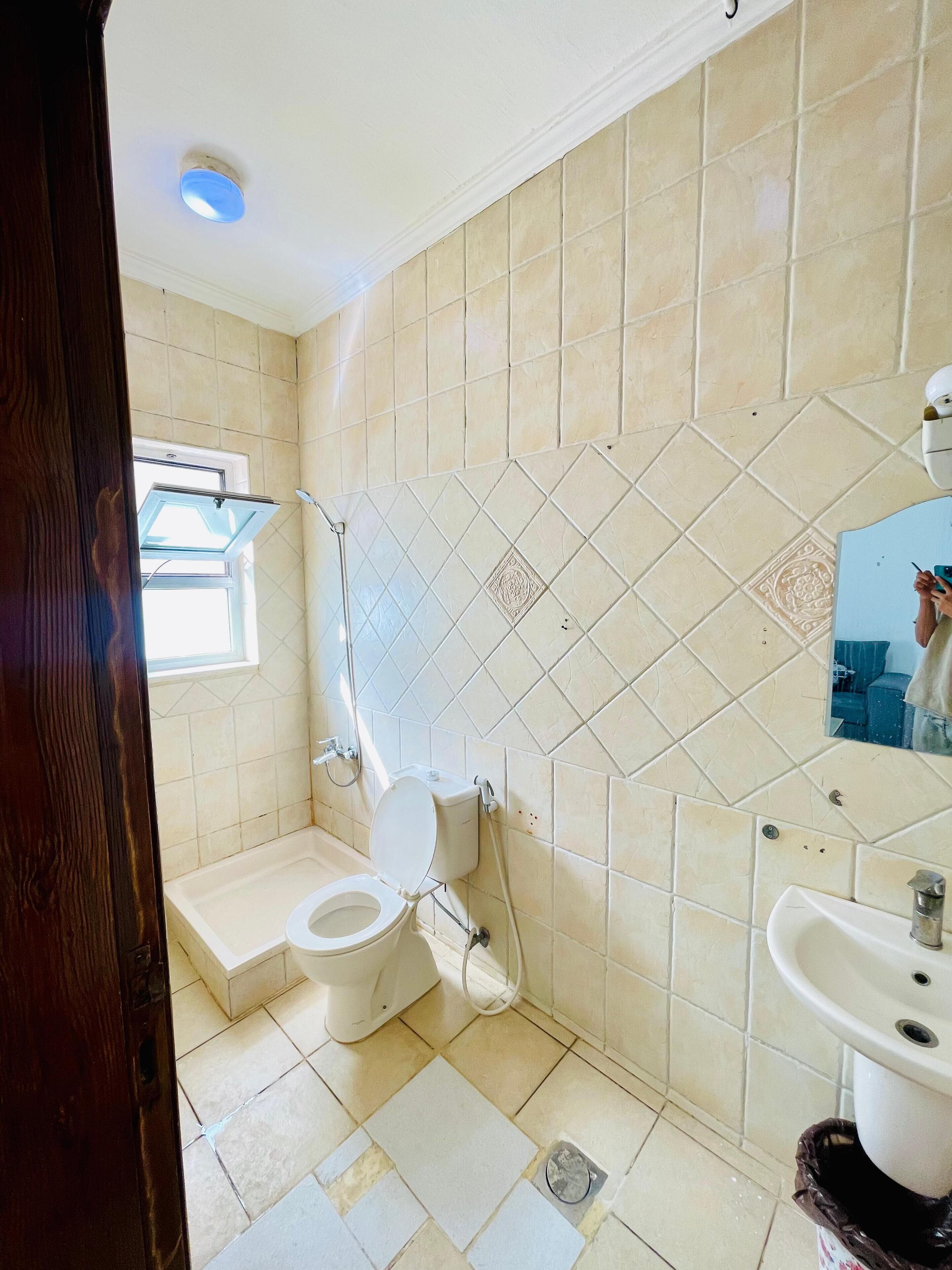 Luxury Triple Room, Kitchenette | Bathroom | Shower