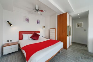 1 bedroom, free WiFi, bed sheets