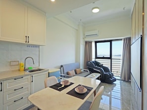 Leilighet – classic, havutsikt | Oppholdsområde | TV-spill