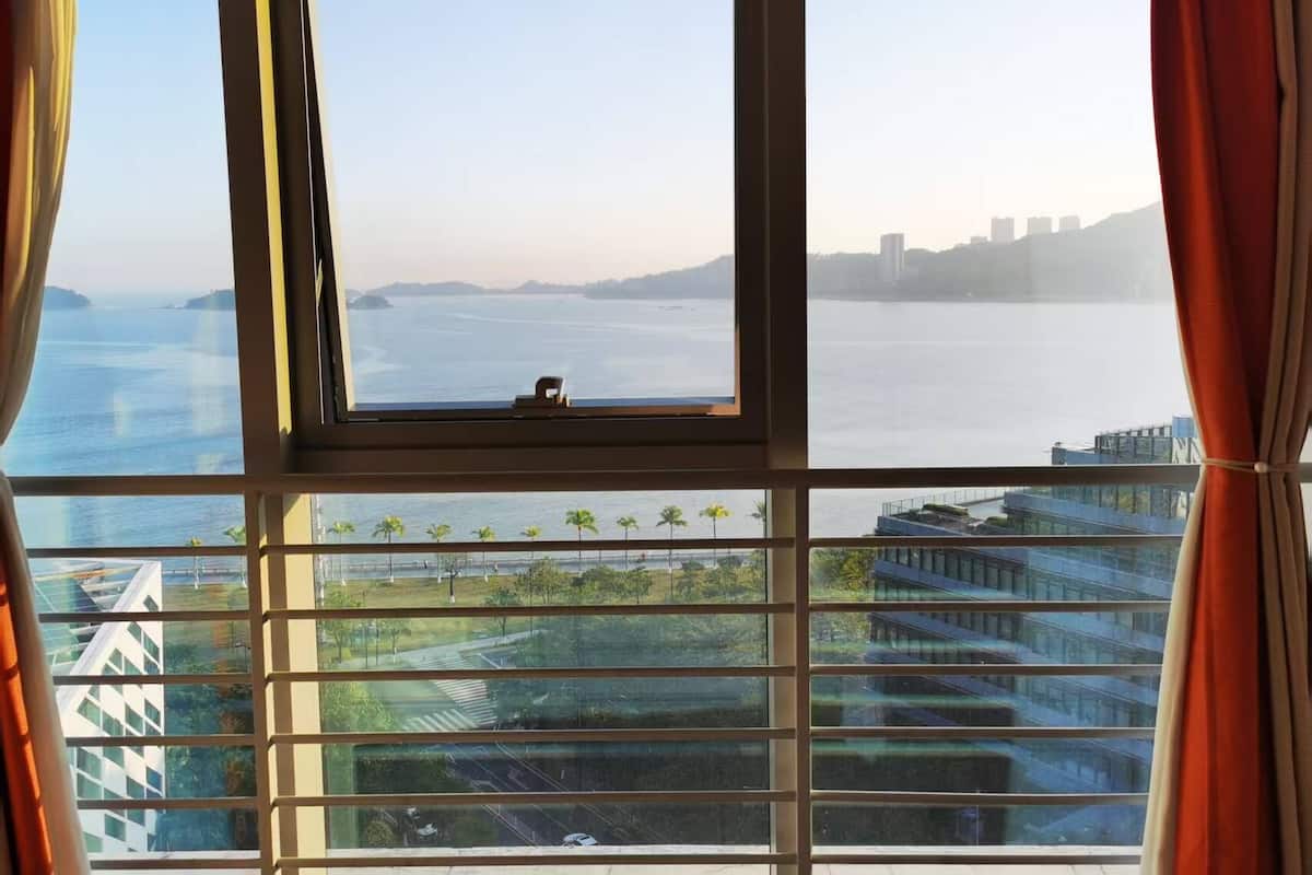 Family Apartment | Minibar, free WiFi, bed sheets