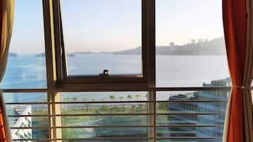 Family Apartment | Premium bedding, down duvets, memory-foam beds, free WiFi
