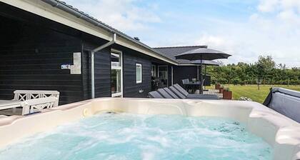 5 Star Holiday Home in Hadsund