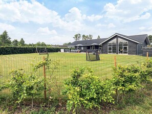 House | Exterior - 5 Star Holiday Home in Hadsund (Hadsund)