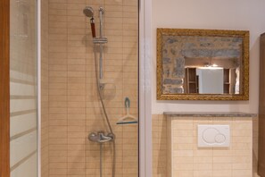 Dusche, Haartrockner