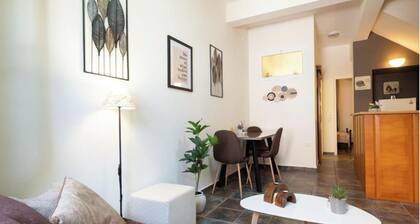 Levanda Syros with Free Parking