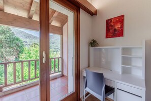 Interior - Between Lakes and Nature (Casa Ortensia) (Monteggio)