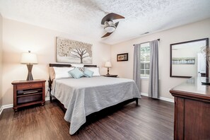 Desk, iron/ironing board, travel crib, free WiFi