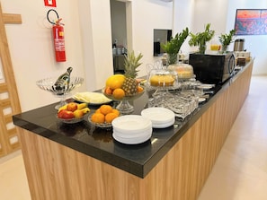 Tägliches inbegriffenes Frühstücksbuffet