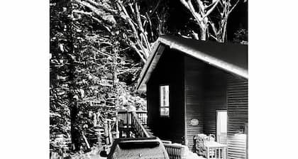 3-Bed Lodge Minutes to Mt Snow, Hermitage Club, Ropanda Lake & Two Golf Courses