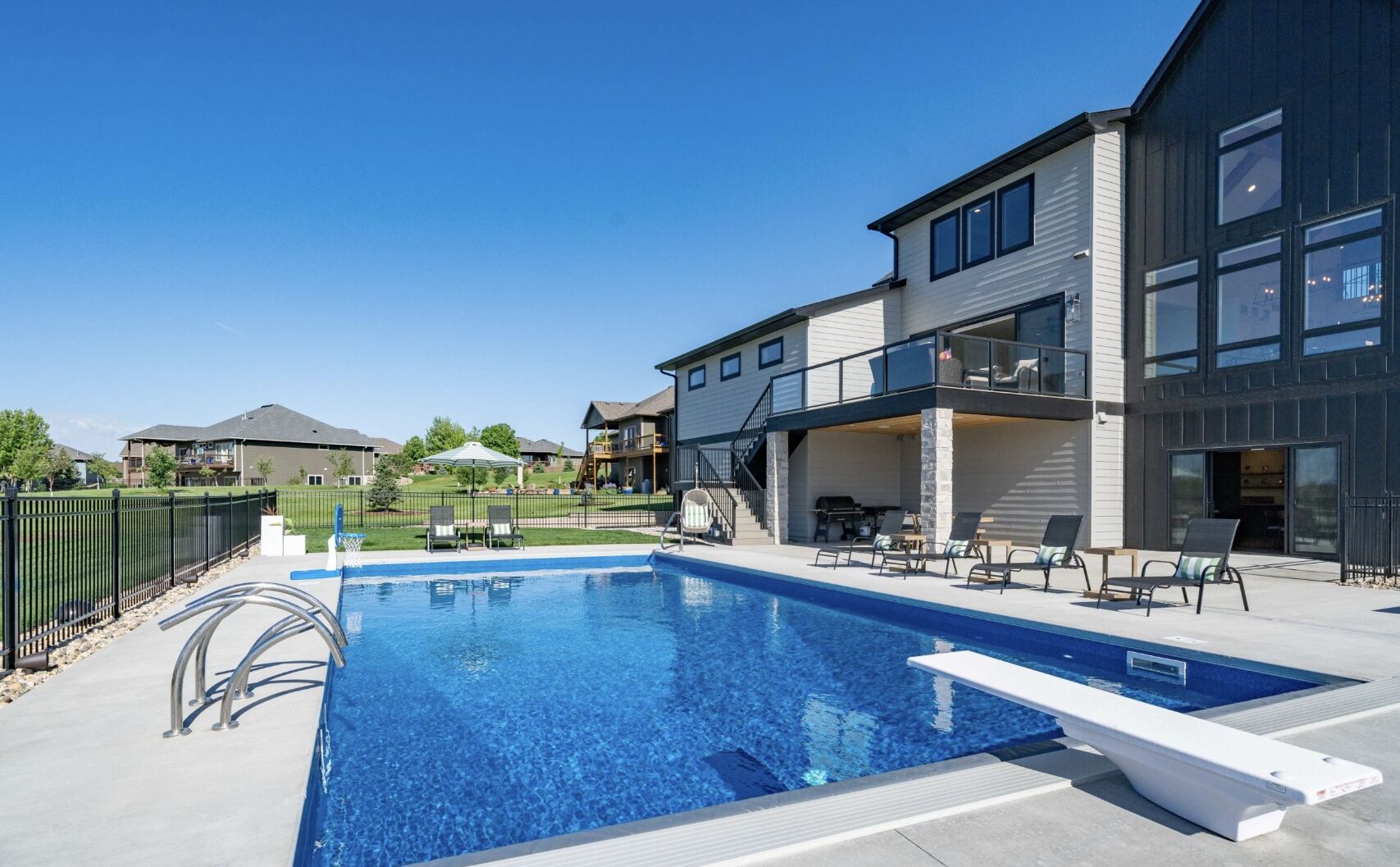 Outdoor pool, a heated pool