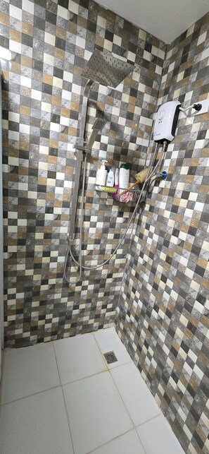 Shared Dormitory, 1 Bedroom | Bathroom