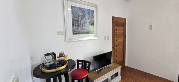 Shared Dormitory, 1 Bedroom | Room amenity