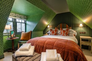 2 bedrooms
