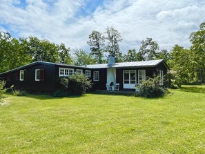 House | Exterior - 6 Person Holiday Home in Byxelkrok (Byxelkrok)