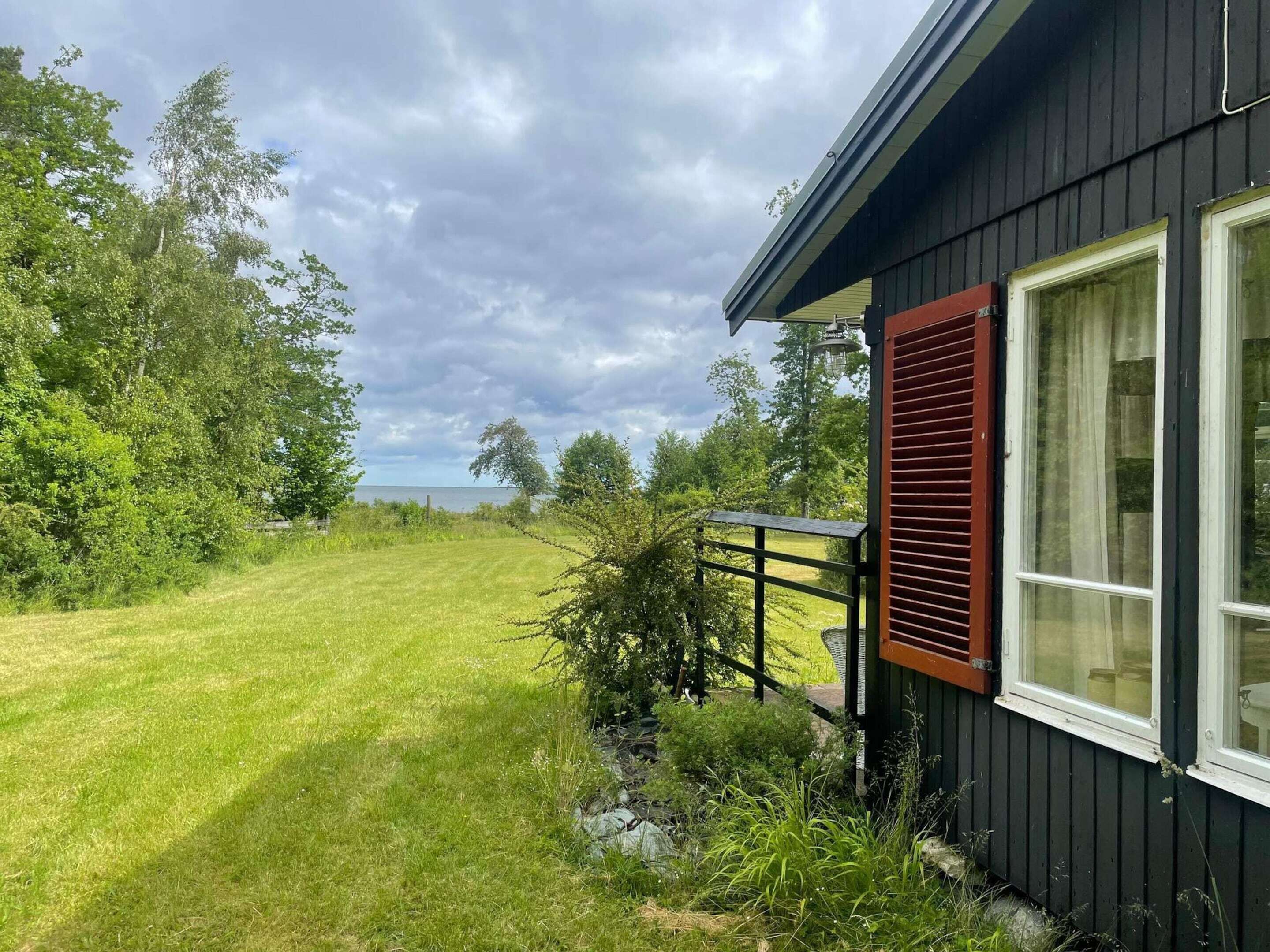 House | Property grounds