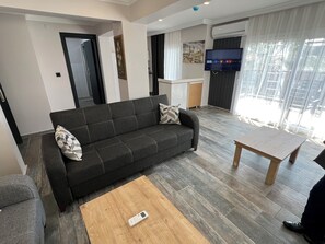 Family Room, Balcony, Sea View