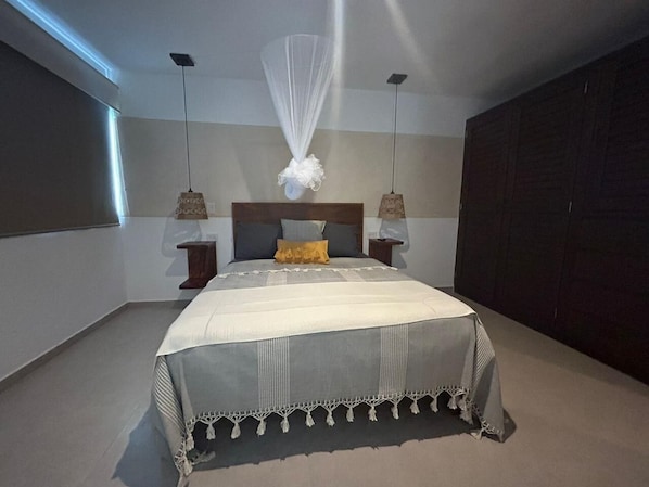 1 bedroom, WiFi, bed sheets