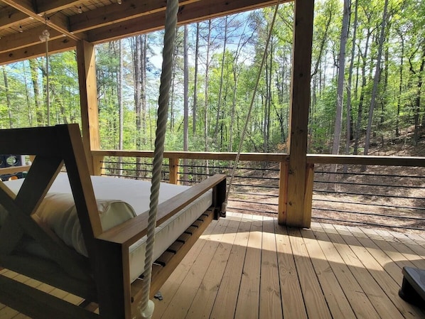 3 Schlafzimmer, Schreibtisch, Bügeleisen/Bügelbrett, Reisekinderbett