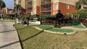 Property grounds - Westgate Lakes Resort And Spa (Orlando)